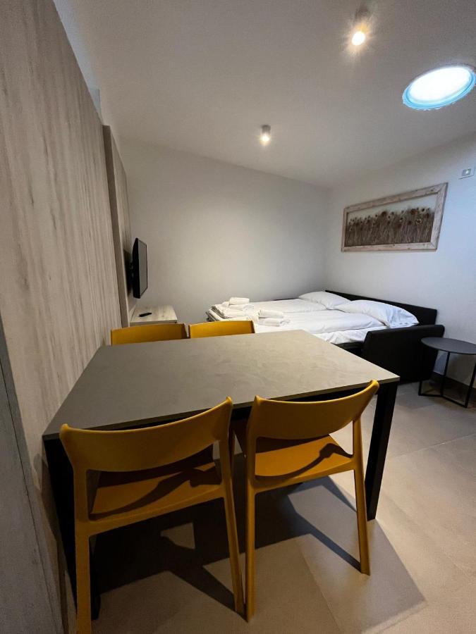 טרנטו Bilo - Apartments For Rent מראה חיצוני תמונה